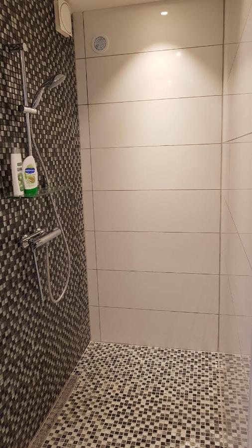 2-4 Pers Avec Piscine Hébergement de vacances *
