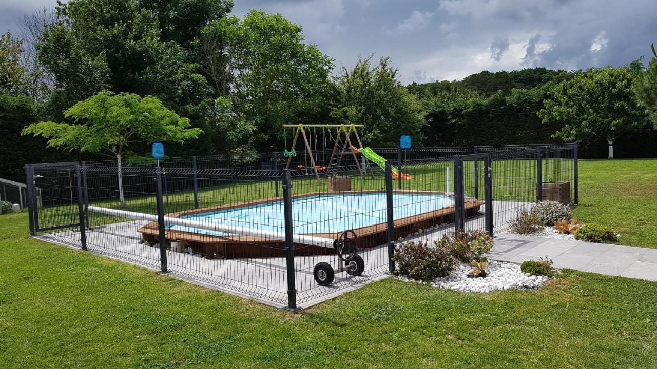 Hébergement de vacances 2-4 Pers Avec Piscine La Selle-sur-le-Bied