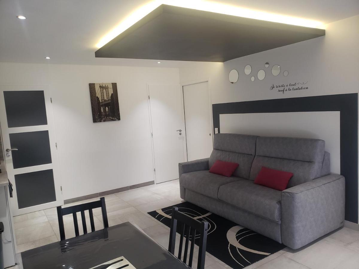 2-4 Pers Avec Piscine La Selle-sur-le-Bied
